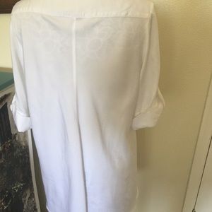 Mishca White new button down front blouse